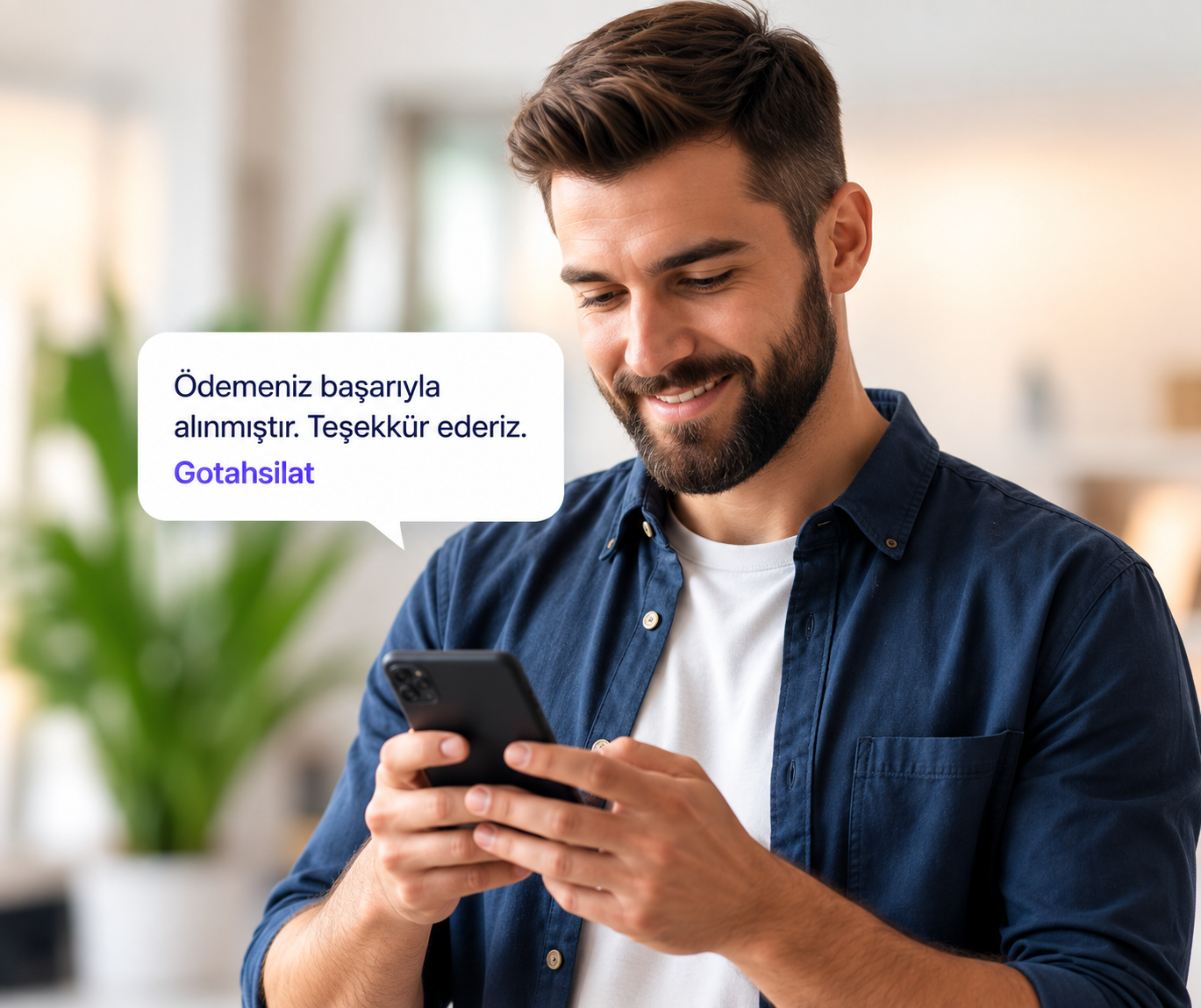 Ödemenizi başarıyla alan müşteri — telefonda Gotahsilat bildirimi